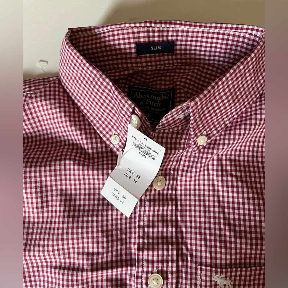 NWT Abercrombie & Fitch Red & White gingham check long sleeve button down Small - Picture 2 of 8